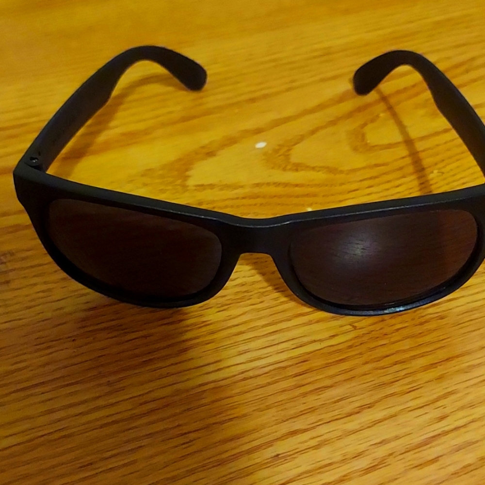 Sun glasses